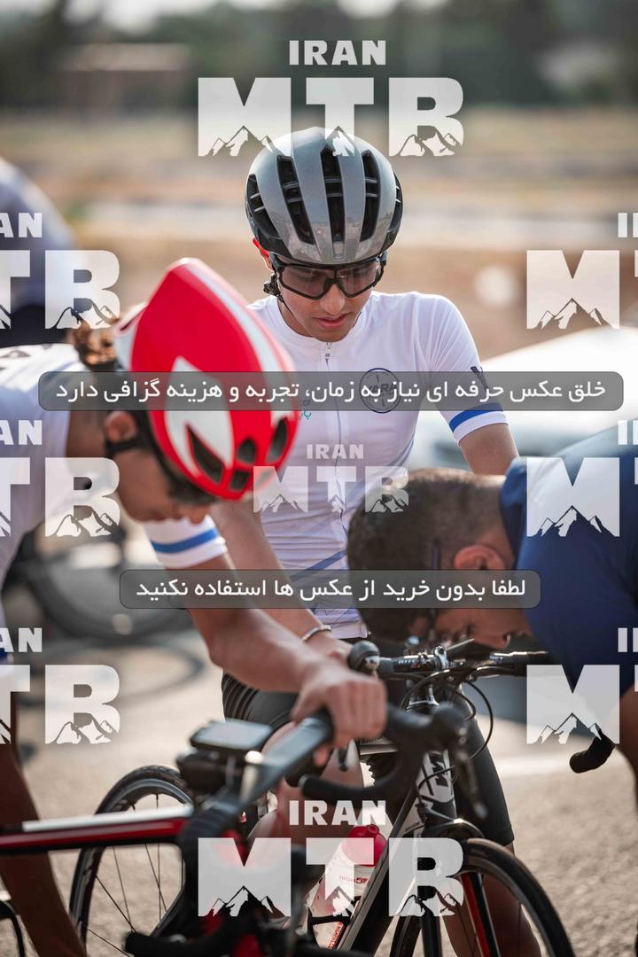 عکس مسابقه استقامت جوانان